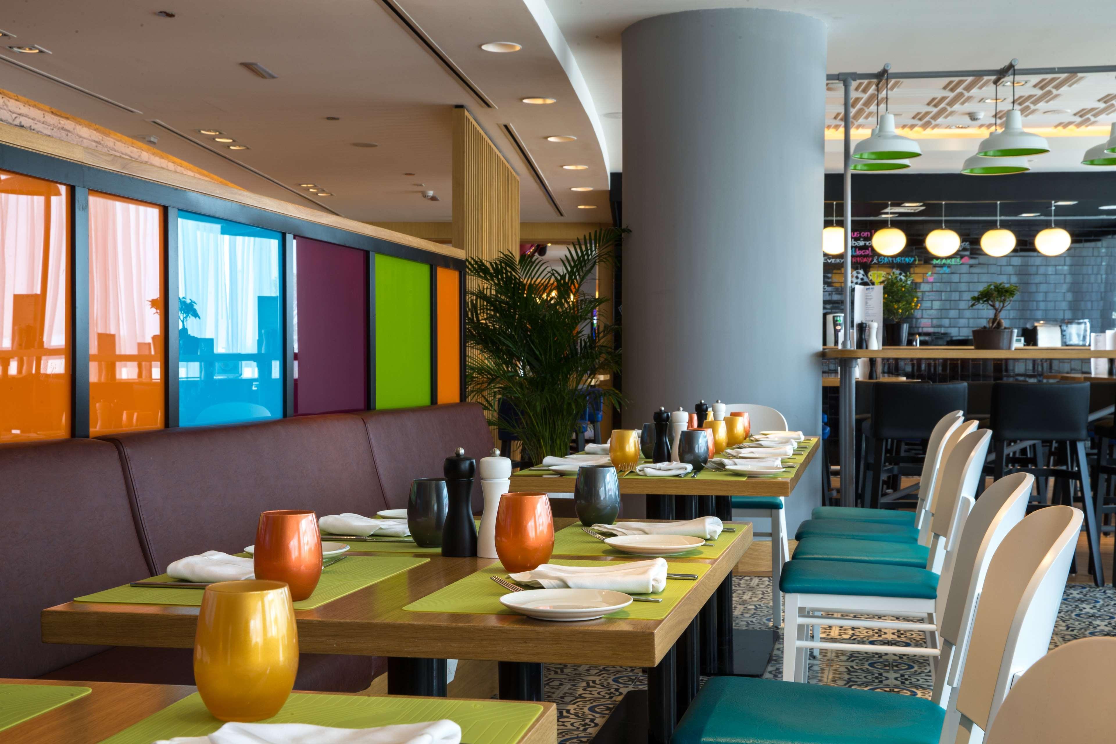 Park Inn By Radisson Dubai Motor City Εξωτερικό φωτογραφία